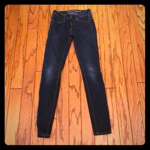 American Eagle dark wash super stretch jegging